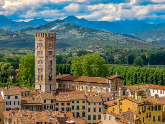Pisa and Lucca
